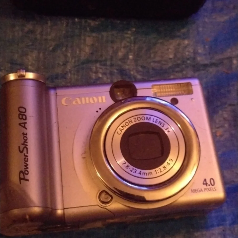 Canon power shot a80 camera